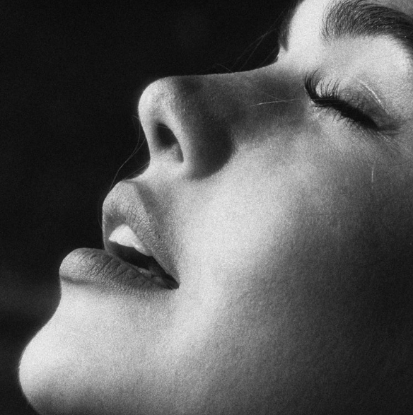 Why are Plumper Lips Important?